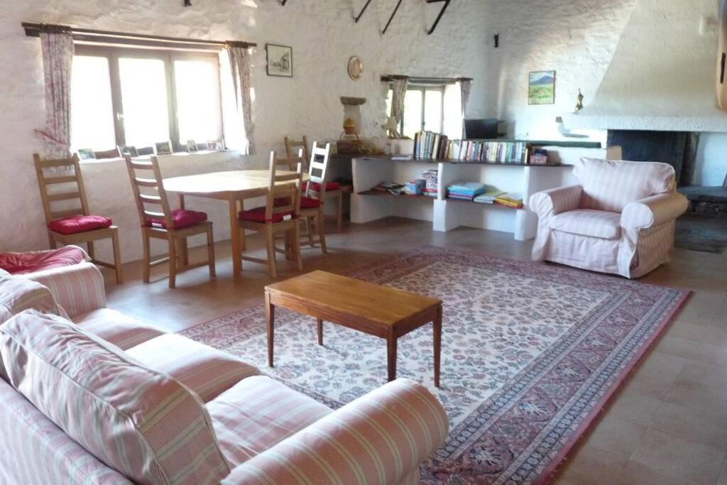La Bergerie, With Private Pool And Garden Villa ลูเดฟ ภายนอก รูปภาพ